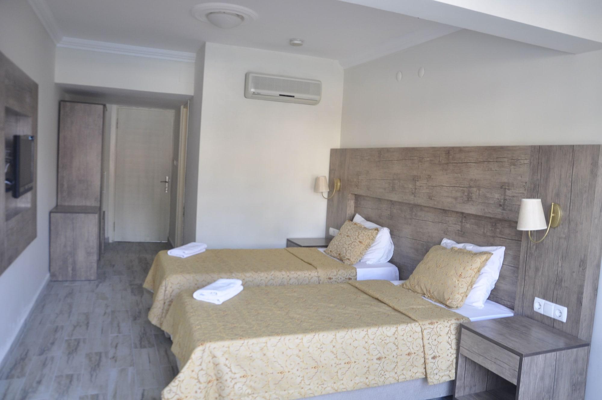 Delfi Hotel Spa&Wellness Center Bodrum Exterior foto