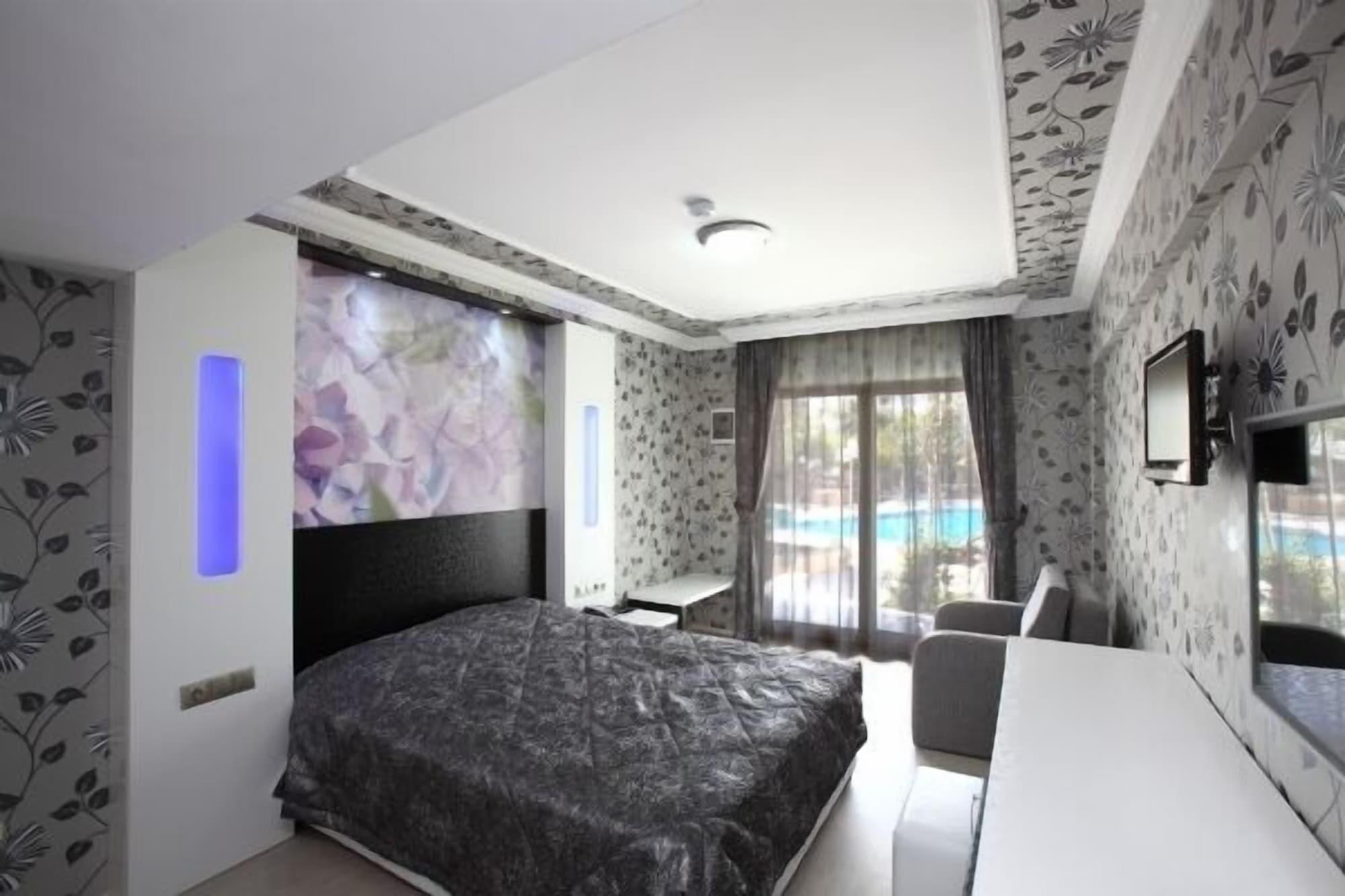 Delfi Hotel Spa&Wellness Center Bodrum Exterior foto