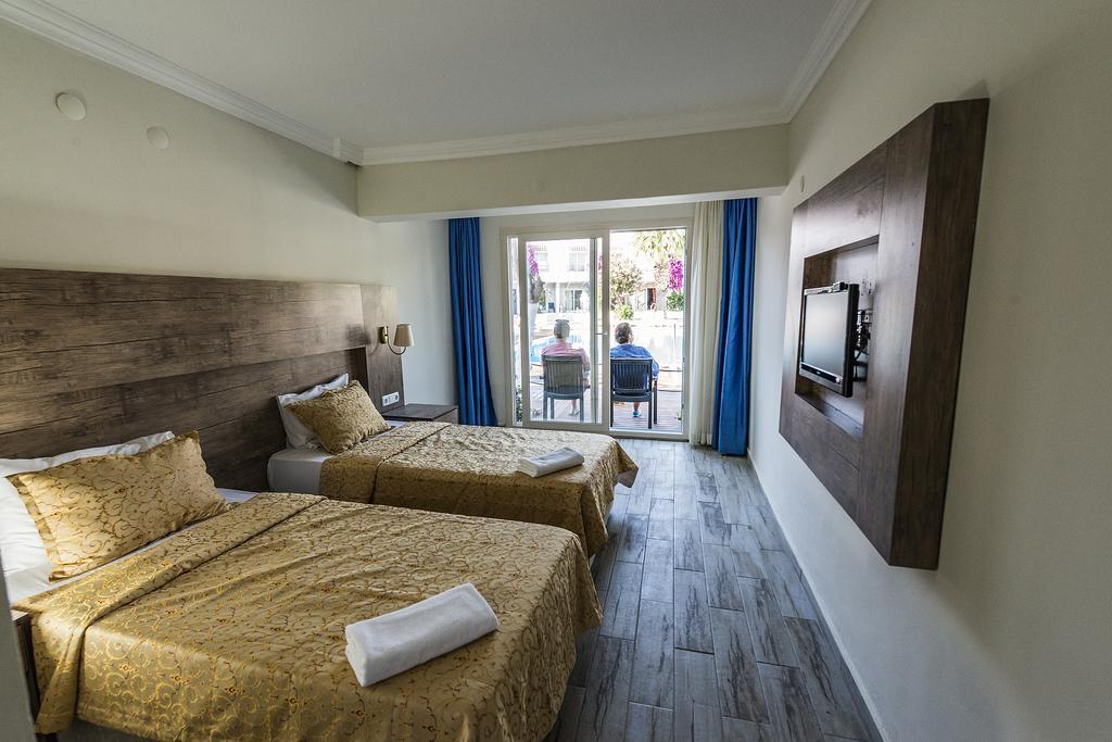 Delfi Hotel Spa&Wellness Center Bodrum Exterior foto